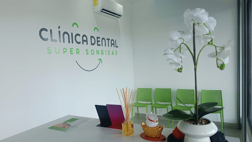 Clínica Dental Super Sonrisas