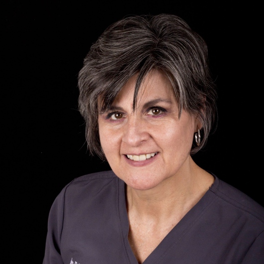 Clínica Dental Dra. Fabiola Fernández: Especialistas en Odontología y Cuidado de tu Sonrisa