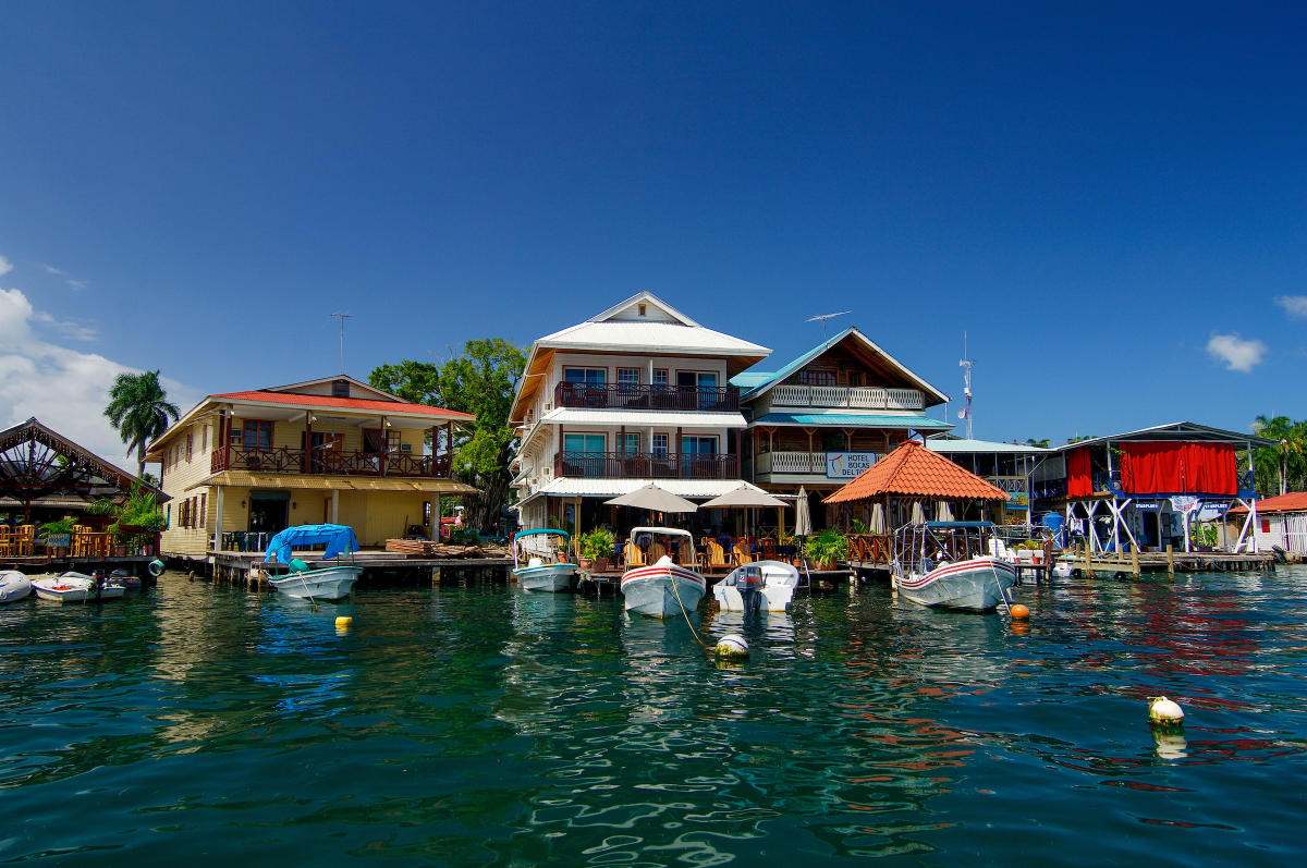 Bocas del Toro: Bahías, manglares y el paraíso caribeño de Panamá.