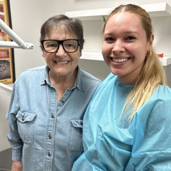 White Dental Clinic by Jonathan Cedeño: Reseña de su Odontología Premium